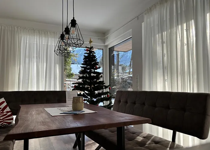 Semesterbostad Residenz Bergzauber Ötztal-Bahnhof